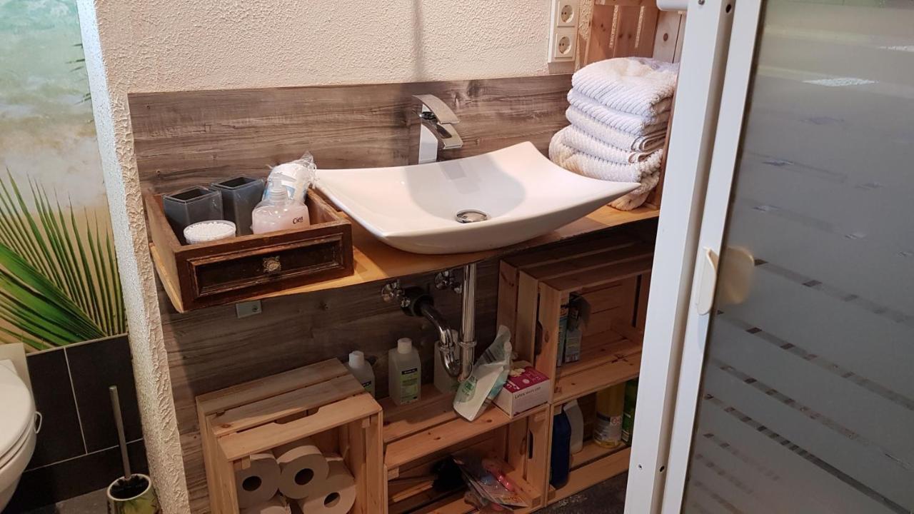 Zucht- Und Ausbildungsstall Rubly Kleinbundenbach Exterior foto